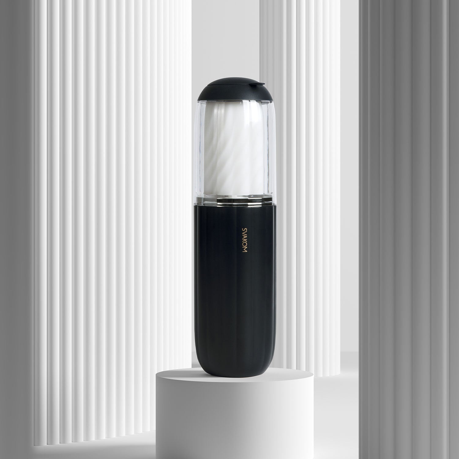 Svakom - Alex Neo 2 App-controlled Thrusting Masturbator