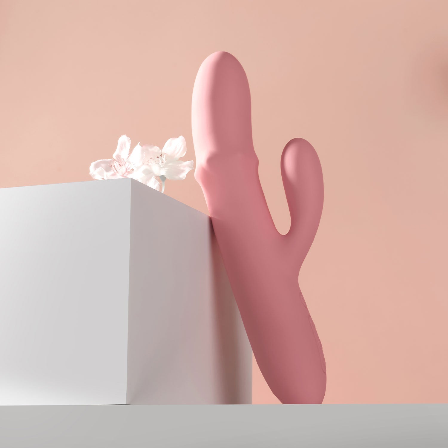 Svakom - Mora Neo App-controlled Thrusting Rabbit Vibrator