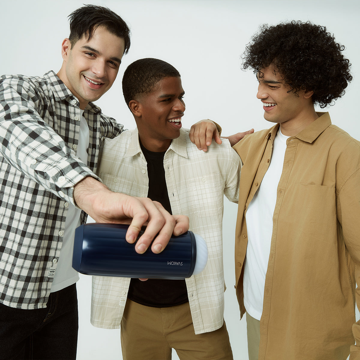 Svakom - Sam Neo 2 Pro App-Controlled Heating and Sucking Masturbator